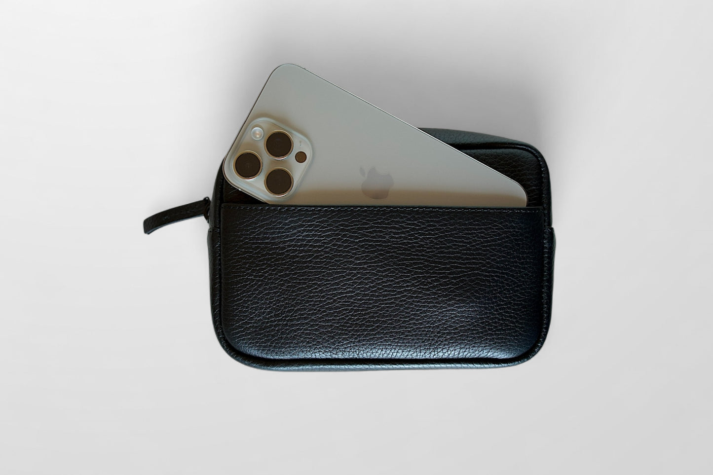 LGDO Crossbody bag with iPhone 16 Pro Max