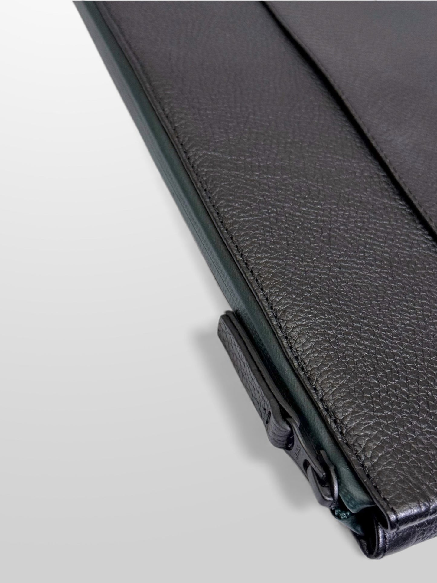 LGDO Multifunction Sleeve - YKK Zipper 2