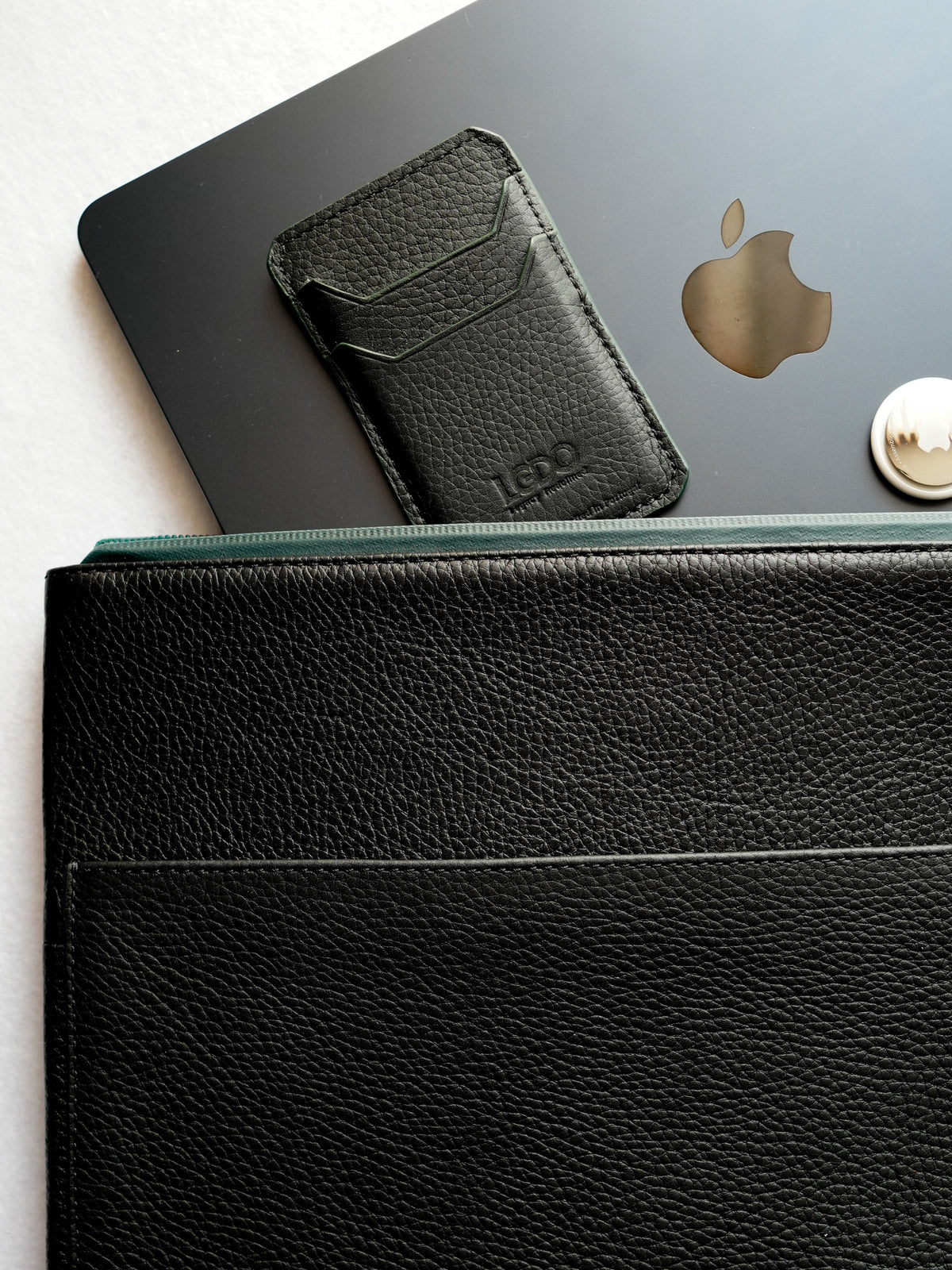 LGDO - The Daily Carry - the combination of the leather sleeve and the leather cardholder